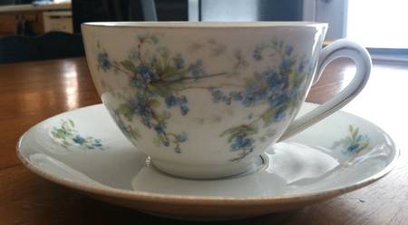 RSC23 Footed Cup & Saucer Set