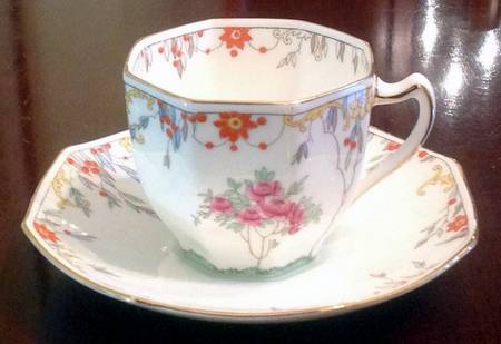 The Rosalie Flat Cup & Saucer Set