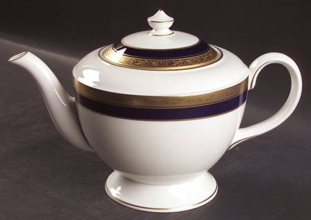 Davenham Cobalt Teapot & Lid