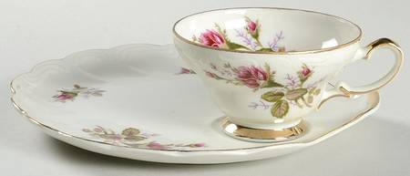 Moss Rose Snack Plate & Cup Set