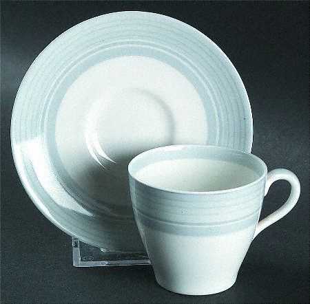 H4222 by Royal Doulton
