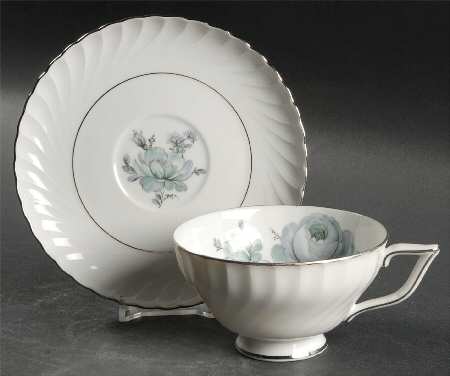 ROT153 Footed Cup & Saucer Set