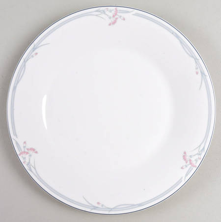 Carnation (Hotelware) Luncheon Plate