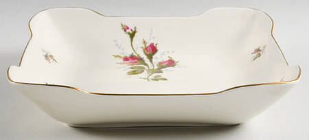 R692 9" Square Vegetable Bowl