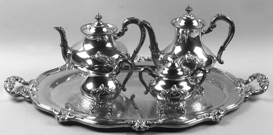 Regent Shield (Silverplate, Hollowware) 5-Piece Silverplate Tea Set (with Tray)