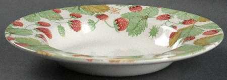 Wildberry Large Rim Soup Bowl