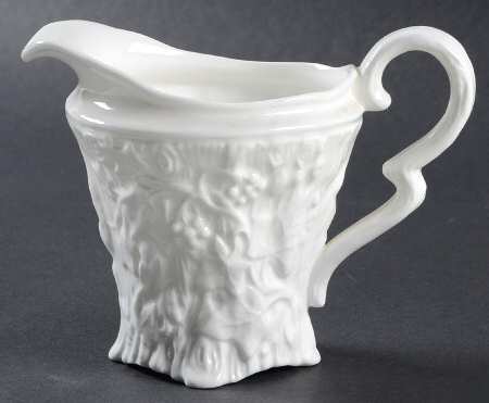 Old English Oak Creamer