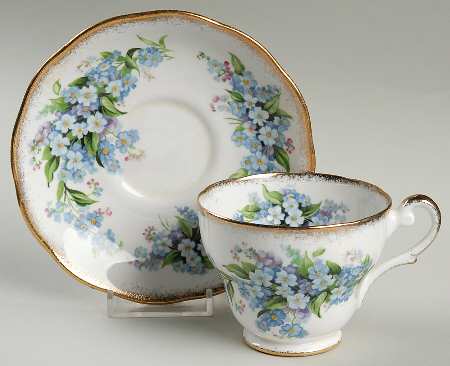 Forget Me Not Footed Cup & Saucer Set