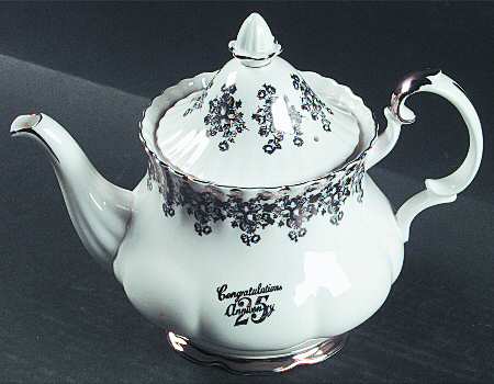 Anniversary Platinum Teapot & Lid