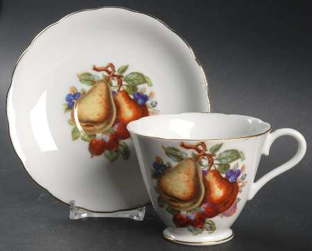 RYH2 Footed Cup & Saucer Set