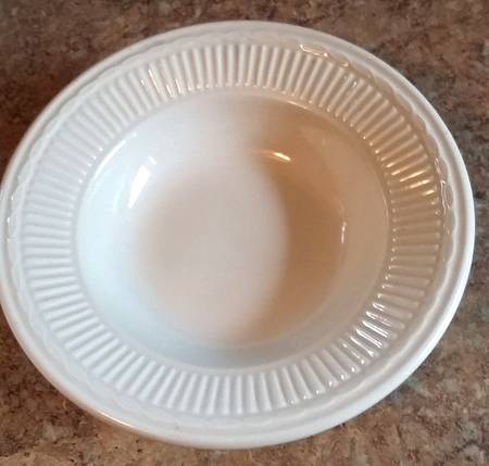 E908 Rim Cereal Bowl