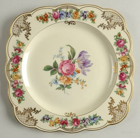 ROB192 Square Luncheon Plate