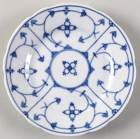 REK1 Bread & Butter Plate