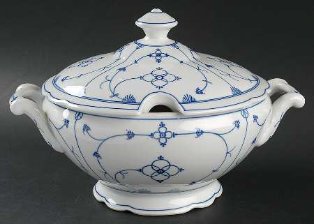REK1 Tureen &  Lid