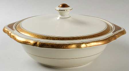 1593 Round Covered Vegetable