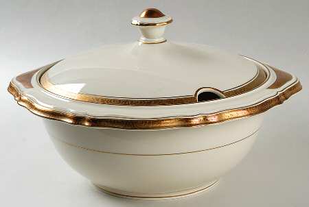1593 Tureen &  Lid