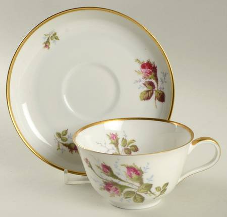 R714 Flat Cup & Saucer Set