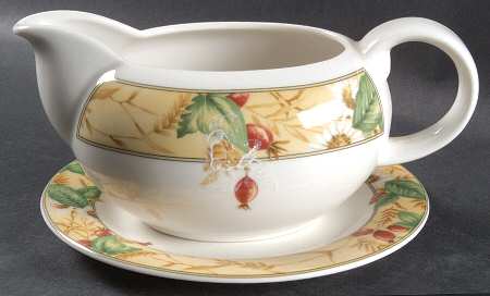 Edenfield Gravy Boat & Underplate