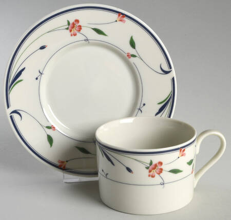 Caprice Flat Cup & Saucer Set by Ranmaru
