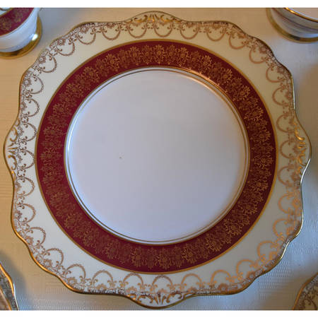 8198 Square Handled Cake Plate