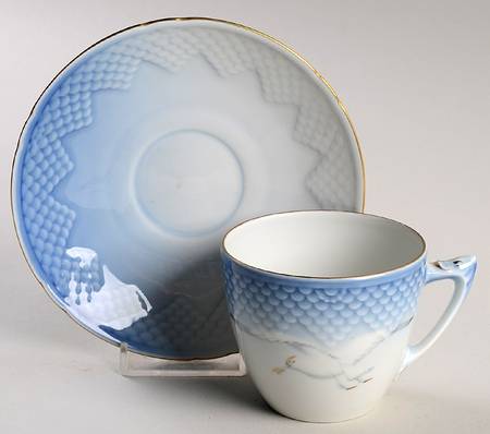 Seagull Flat Cup & Saucer Set