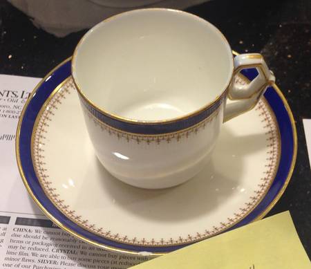 G3898 Flat Cup & Saucer Set