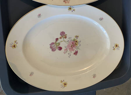2664 (Smooth Edge) 13" Oval Serving Platter