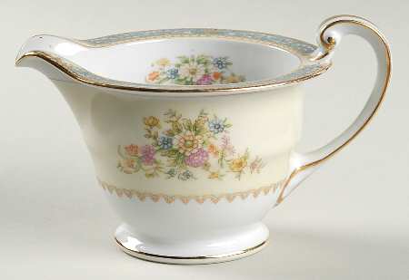 RO3 Creamer