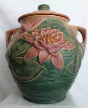 Water Lily Pink Green Cookie Jar & Lid