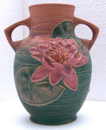 Water Lily Pink Green 8" Handled Vase