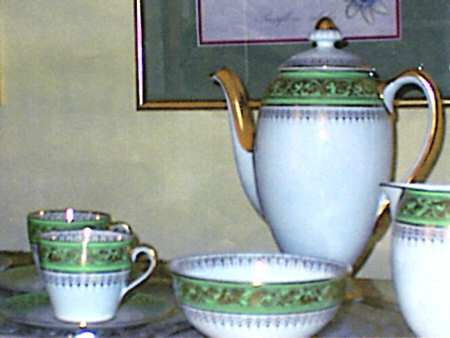 H4120 by Royal Doulton