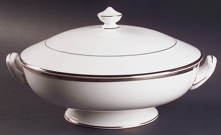 Monaco Round Covered Vegetable
