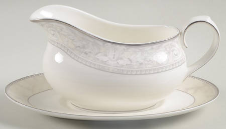 Naples Platinum Gravy Boat & Underplate
