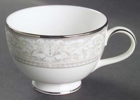 Naples Platinum Footed Cup