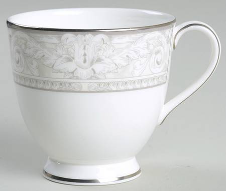 Naples Platinum Footed Cup