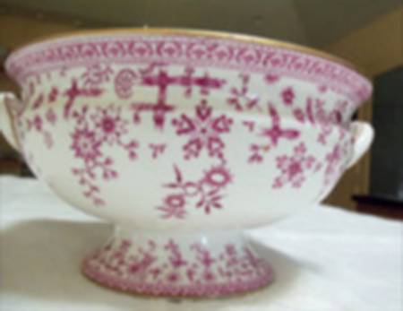 Osborne (Red) by Royal Crown Derby