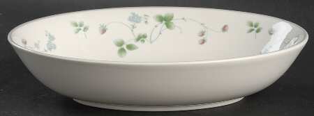 Strawberry Fayre Red 9" Oval Vegetable Bowl