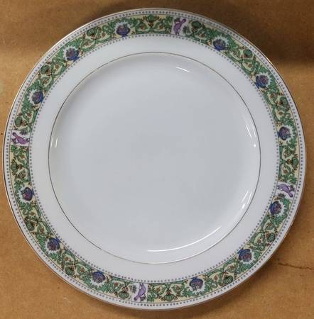 ROB197 Salad Plate