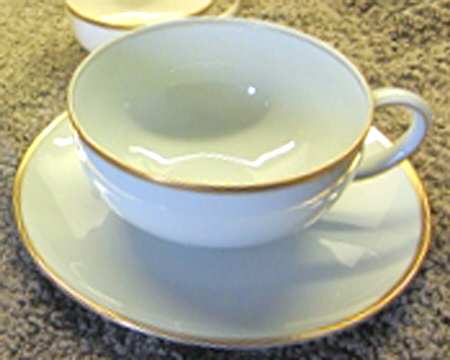 ROT156 Flat Cup & Saucer Set