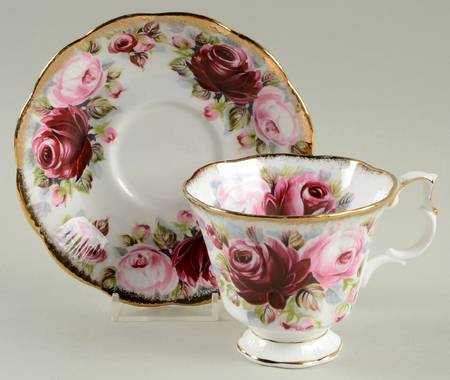 Summer Bounty Series Footed Cup & Saucer Set