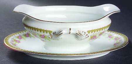 RSC25 Gravy Boat with Attached Underplate