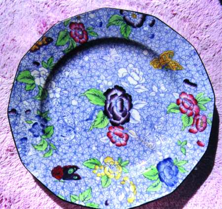 D4540 by Royal Doulton