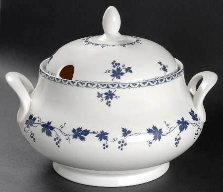 Yorktown Tureen &  Lid
