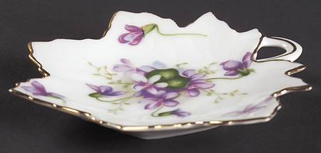 Spring Violets 4" Ashtray