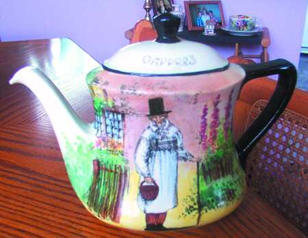 Gaffers Teapot & Lid
