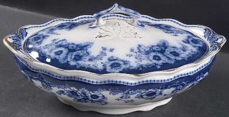 Sutherland Oval Covered Vegetable