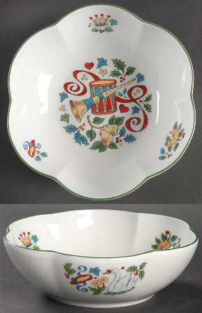 Twelve Days of Christmas 6" Round Scalloped Dish