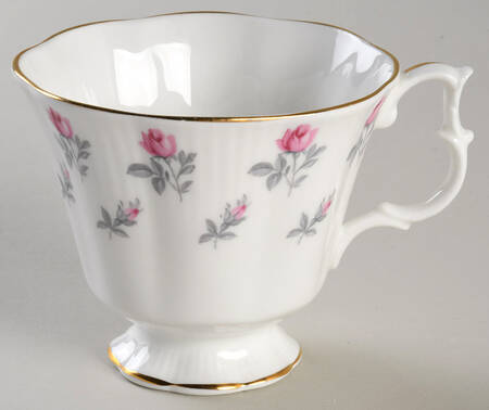 Winsome Footed Cup