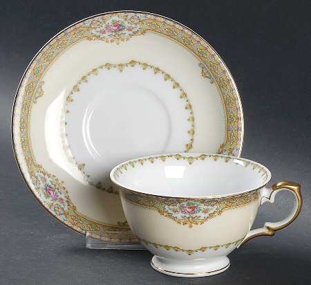 Akron Footed Cup & Saucer Set