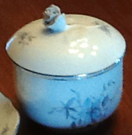RBO4 Sugar Bowl & Lid
